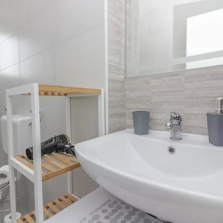 Apartman Luma דירה
